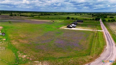 /international/us/5898-county-road-174-gatesville-tx-110103742938/