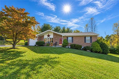 /international/us/7005-dogwood-circle-slatington-pa-110120741869/