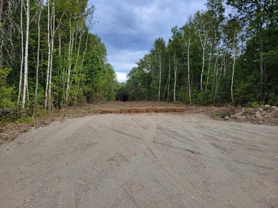 /international/us/1443-north-road-mount-vernon-me-110101934486/