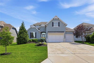 /international/us/12211-w-183rd-terrace-overland-park-ks-110109058370/