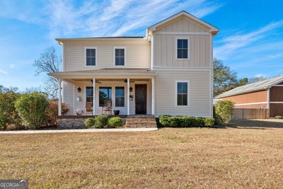 /international/us/371-milner-street-meansville-ga-110109182492/