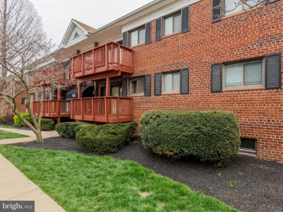 /international/us/103-skyhill-road-alexandria-va-110107710958/