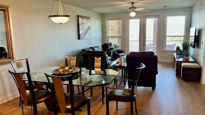 /international/us/98-island-dr-horseshoe-bay-tx-110105334321/