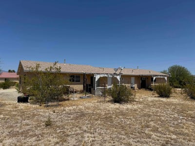 /international/us/2701-double-o-rd-borrego-springs-ca-110107782703/