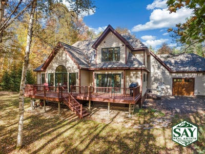 /international/us/241-algonquin-drive-lake-placid-ny-110100966842/