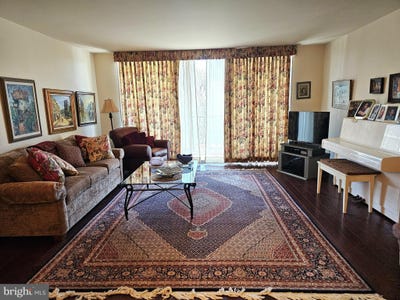 /international/us/309-florence-avenue-jenkintown-pa-110098991682/