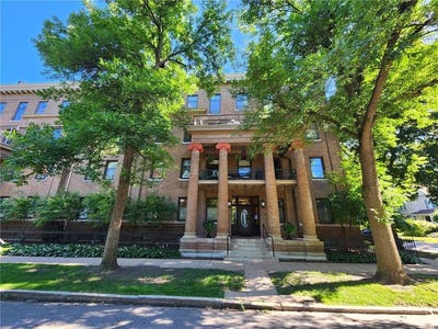/international/us/438-portland-avenue-saint-paul-mn-110101006302/
