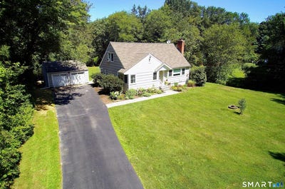 /international/us/18-head-of-meadow-road-newtown-ct-110107001172/