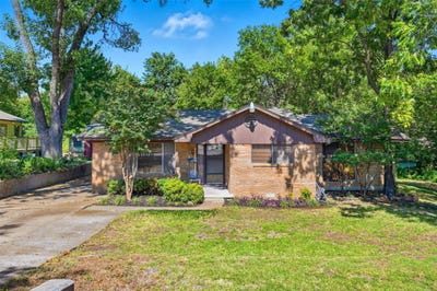 /international/us/620-w-college-street-grapevine-tx-110103108819/