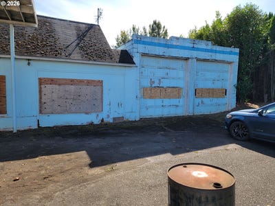 /international/us/23544-ne-halsey-st-woodvillage-or-110110375105/