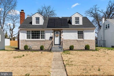 /international/us/1011-elmwood-avenue-blackwood-nj-110106922318/