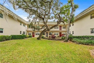 /international/us/11-vista-gardens-trail-vero-beach-fl-110107725666/
