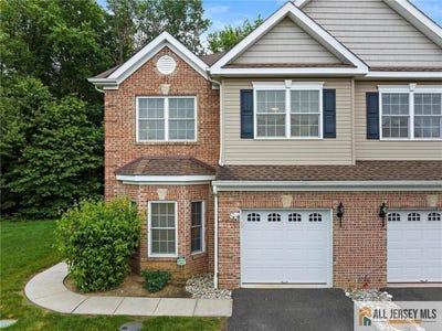 /international/us/144-morgan-way-jamesburg-nj-110100678915/