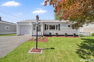 /international/us/82-crystal-street-wethersfield-ct-110108880128/