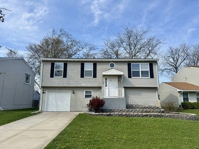 /international/us/20513-s-acorn-ridge-drive-frankfort-il-110099017796/