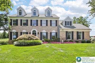 /international/us/6341-sauterne-drive-lower-macungie-twp-pa-110101038968/
