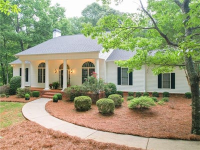 /international/us/3905-oak-hill-road-douglasville-ga-110108538815/