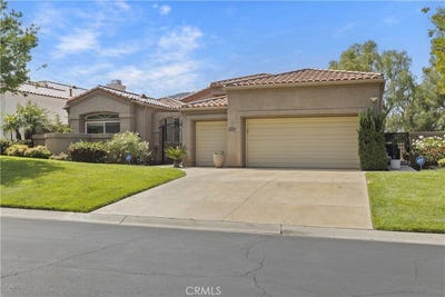 /international/us/38027-cherrywood-drive-murrieta-ca-110107803461/