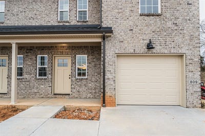 /international/us/809-rodeo-lane-bowling-green-ky-110105327226/