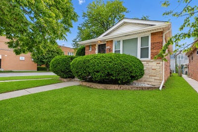 /international/us/3225-n-narragansett-avenue-chicago-il-110108341902/