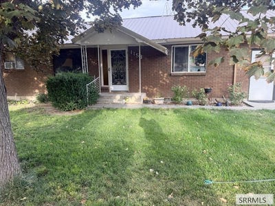 /international/us/1153-s-meridian-street-blackfoot-id-110120463307/