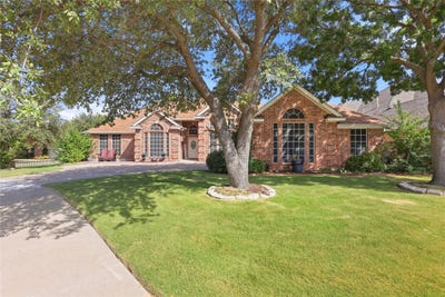 /international/us/1926-vintage-drive-corinth-tx-110119947003/