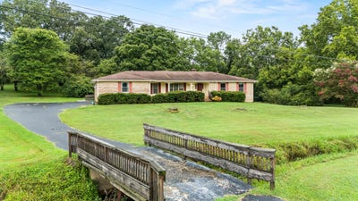/international/us/557-alvin-york-highway-whitwell-tn-110101299480/?lang=zh-tw