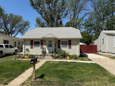 /international/us/2212-grand-island-ave-grand-island-ne-110107935056/