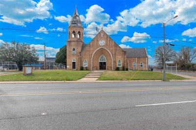 /international/us/3401-greenwood-road-shreveport-la-110105917542/