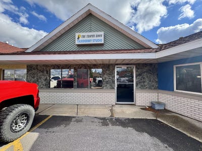 /international/us/1349-s-otsego-avenue-gaylord-mi-110103069757/