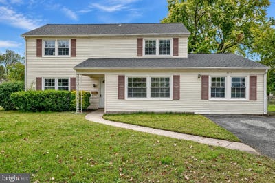 /international/us/3111-sedgwick-lane-bowie-md-110120684976/