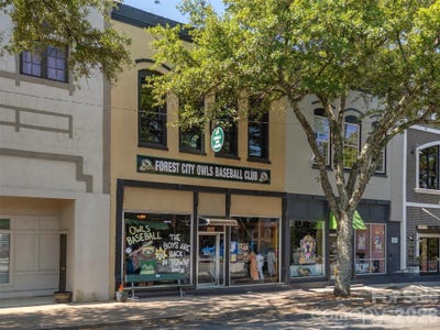 /international/us/138-e-main-street-forest-city-nc-110108175789/