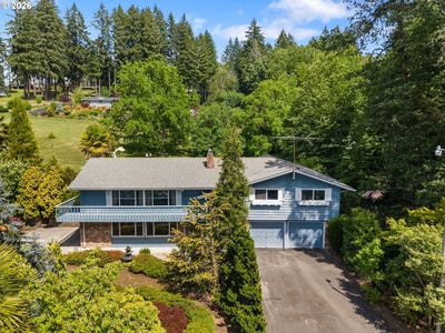 /international/us/18425-ne-136th-st-brushprairie-wa-110108902510/