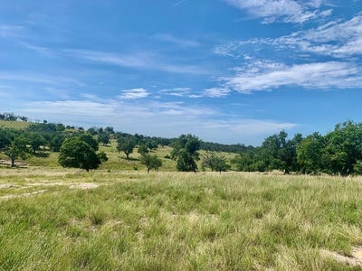 /international/us/dancing-sun-rd-lot-26-fredericksburg-tx-110109702354/