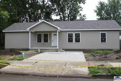/international/us/2217-5th-avenue-terre-haute-in-110109117643/