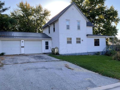 /international/us/203-1st-street-tripoli-ia-110120510590/