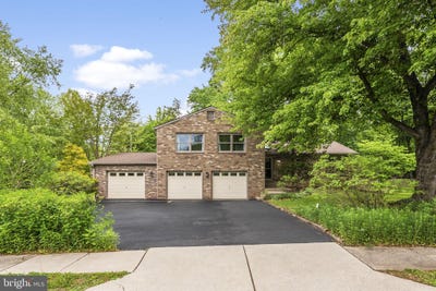 /international/us/12484-wendell-holmes-road-herndon-va-110108363028/