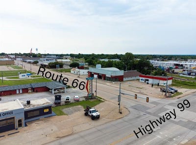 /international/us/718-w-main-street-stroud-ok-110107843705/