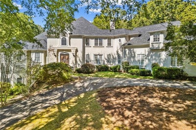 /international/us/205-standing-oak-place-fayetteville-ga-110120070481/