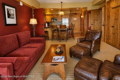/international/us/10-warm-creek-lane-victor-id-110107807031/
