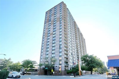 /international/us/770-anderson-avenue-cliffside-park-nj-110109040365/