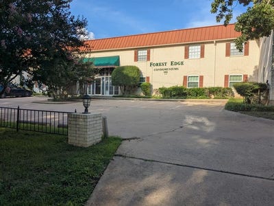 /international/us/1401-forest-edge-drive-arlington-tx-110101030116/