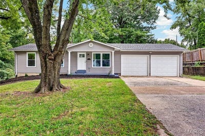 /international/us/11-highland-drive-st-charles-mo-110110362777/
