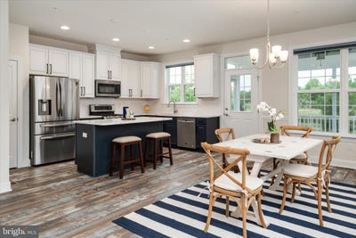 /international/us/364-moorings-circle-stevensville-md-110108302139/