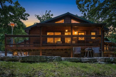 /international/us/26-cave-lane-branson-mo-110108436928/
