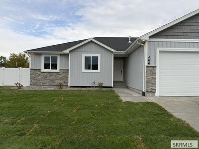/international/us/466-e-river-ln-idaho-falls-id-110119944418/