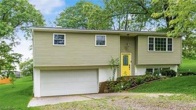 /international/us/126-juanita-drive-zanesville-oh-110108218617/