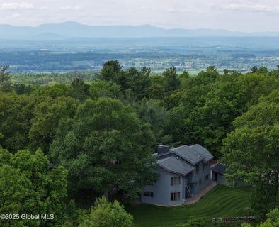 /international/us/167-may-hill-road-ghent-ny-110097643558/