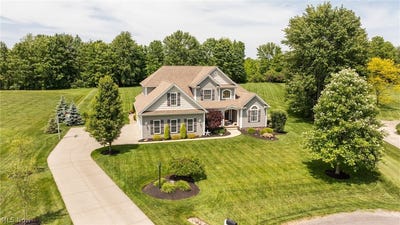 /international/us/4875-deerfield-court-mantua-oh-110108604342/
