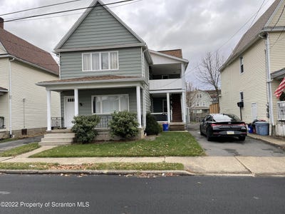 /international/us/1012-meade-street-scranton-pa-110088783764/